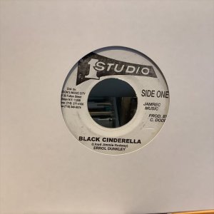 画像1: Errol Dunkley / Black Cinderella